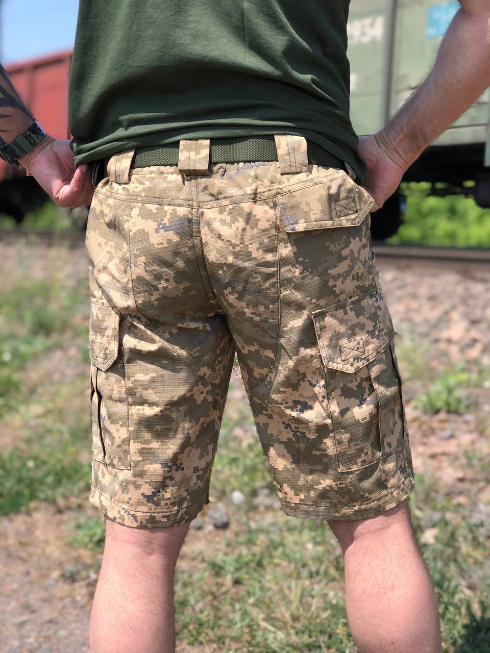 Тактичні шорти, піксель