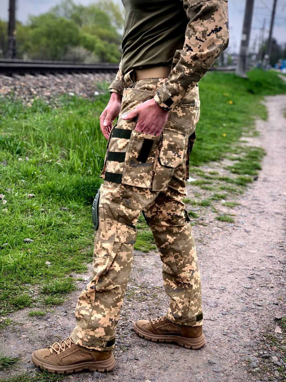 Тактичні штани з системою Molle, піксель