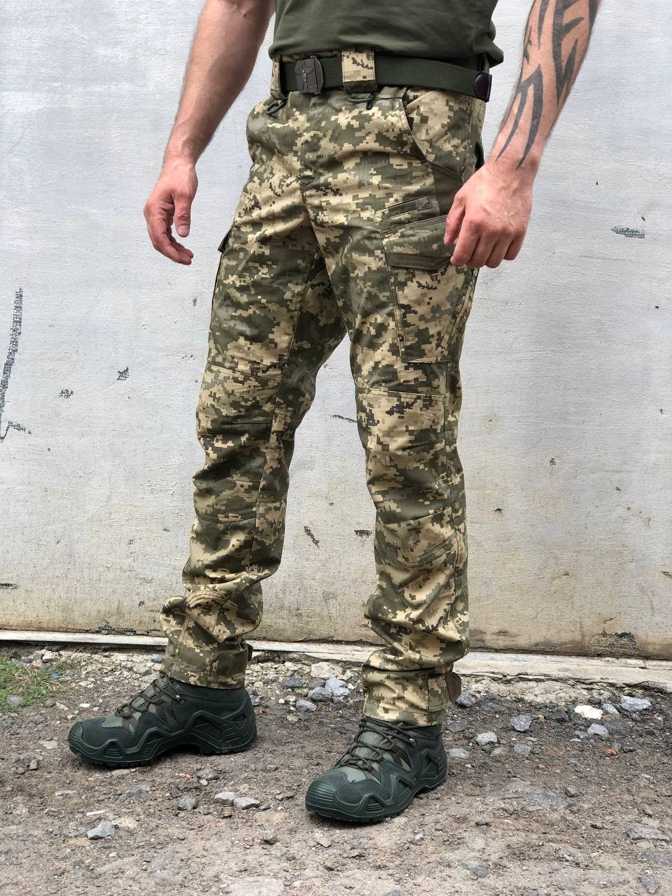 Штани штурмові, піксель