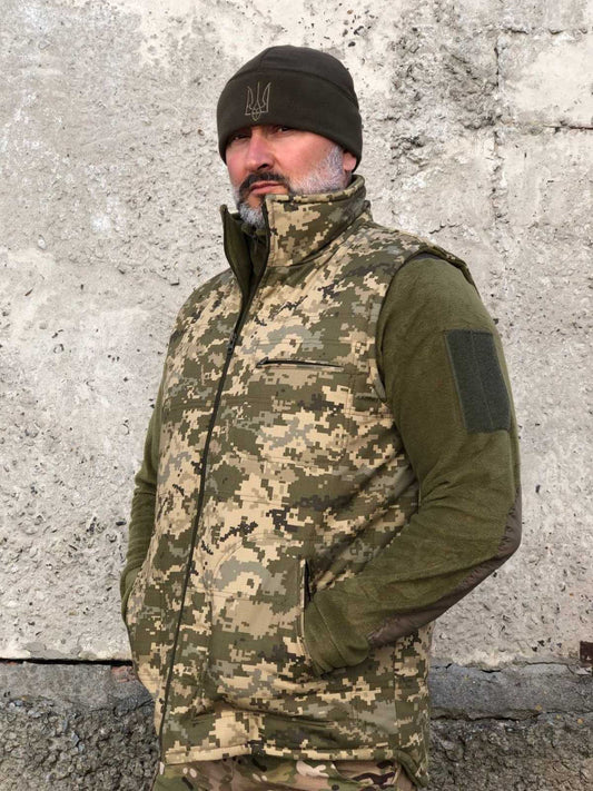 Зимова тактична жилетка, безрукавка на флісі та синтепоні \ піксель